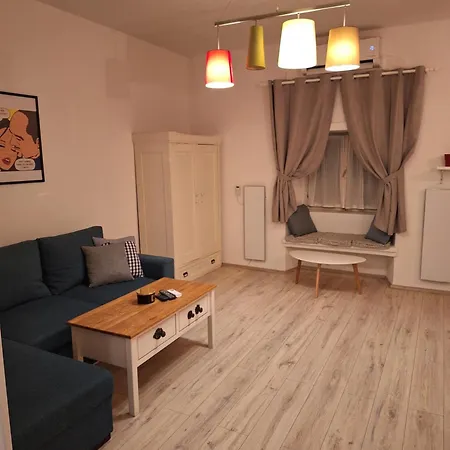 Kandlerova *